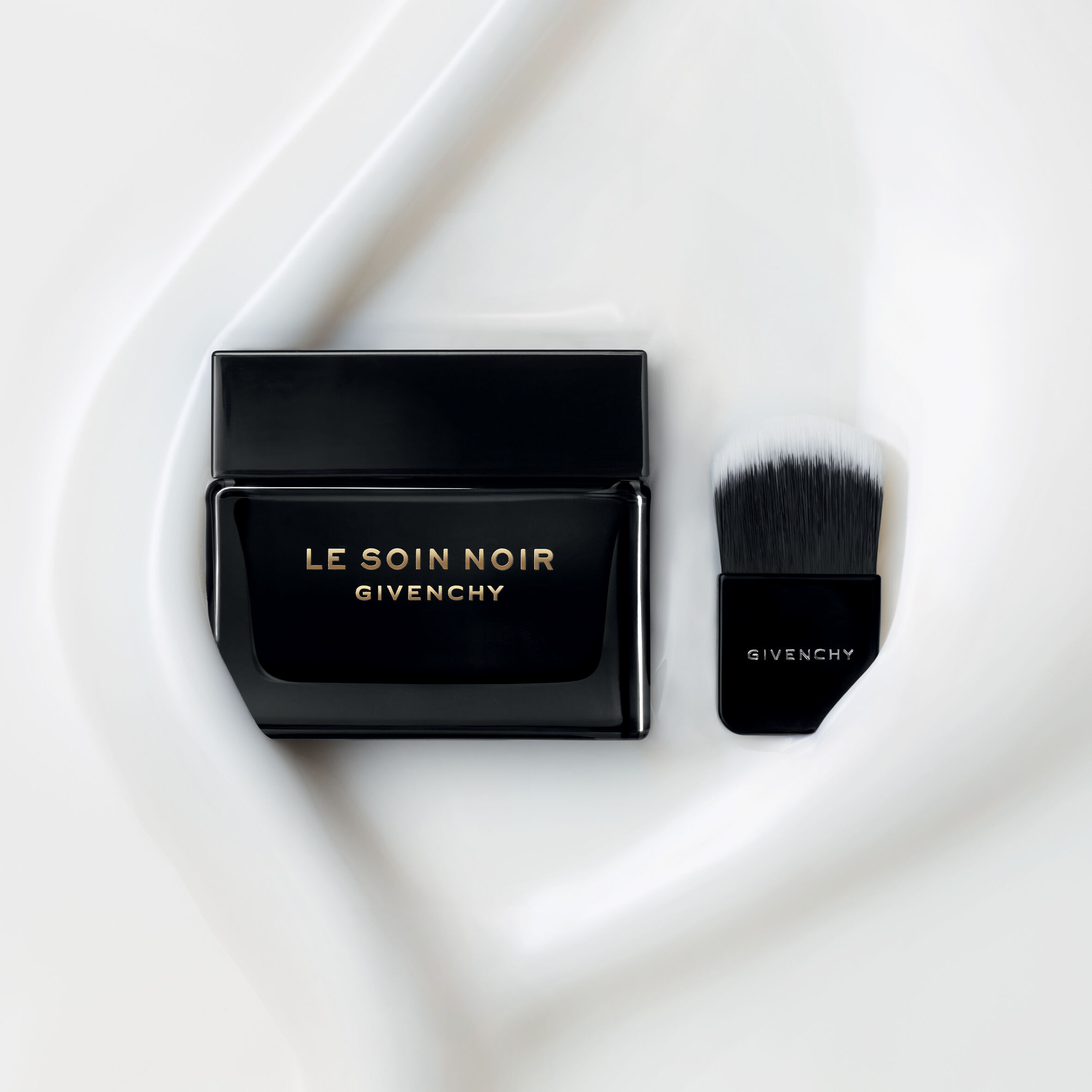 Le Soin Noir Lace Mask - Firming Face mask | Givenchy Beauty
